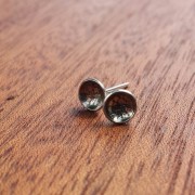 silver_studs_black4